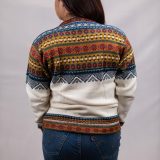 Alpaca wool sweater texture close-up - 100% Peruvian handmade quality